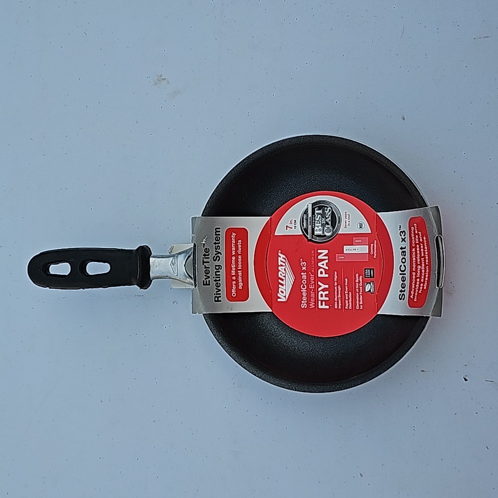 Vollrath steelcoat 7 in fry pan